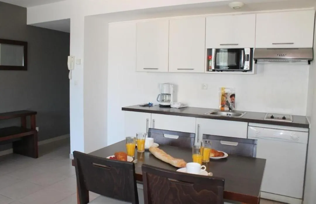 Bed & Breakfast Apartment In Nice